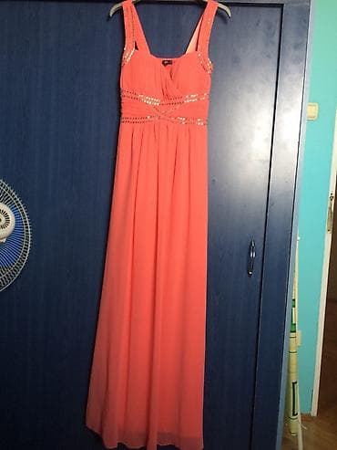 Maxi haljina kupljena u quizu. Placena 9500 nosena dva puta at lalafo.rs Maxi haljina kupljena u quizu. Placena 9500 nosena dva puta