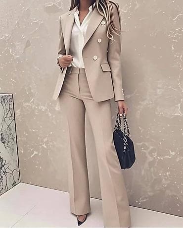 Haljine: Elegantno žensko odelo, dostupno u više boja, uključujući svetlo sivu — 3