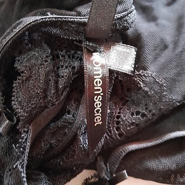 woman secret sandale: Women’secret crni čipkani bodi - Brend: Women’secret (etiketa — 3