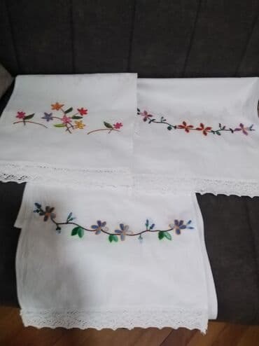 Ostali tekstil: Bоја - Šareno, Novo, O trošku kupca
