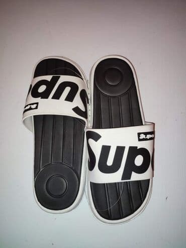 Roze 37
plave 41
crne 37,41
bele 37 40 41 44 45
Cena 1500 din