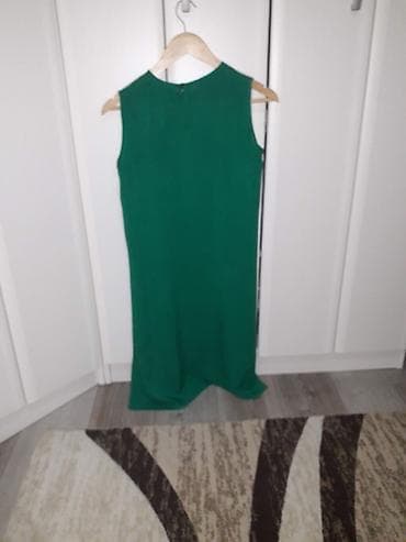 Haljina,viskoza,sa šlicevima sa strane.
Exterra na lalafo.rs Haljina,viskoza,sa šlicevima sa strane.
Exterra