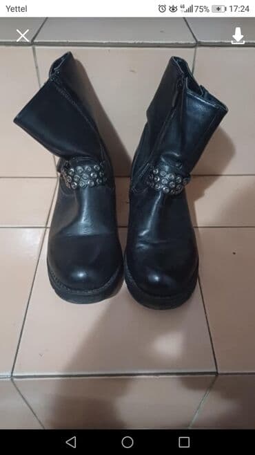 tople cizme za zimu: Ankle boots, Alexander McQueen, 37 — 1