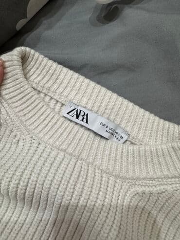 pantalone za zimu zenske: Zara dzemper
Kraci je, belo-krem
Nošen par puta — 4