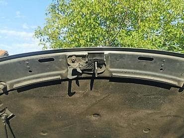delovi za opel corsa c: HAUBA ZA VOLKSWAGEN PASSAT B6 | Hauba za B6 zdrava, ima malo gde je — 2