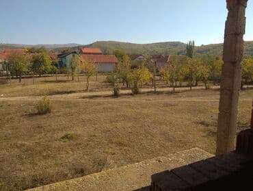 bečej prodaja kuća: 300 sq. m, 5 bedroom — 5