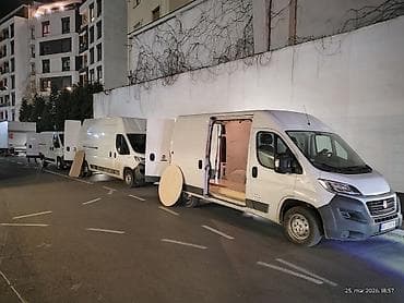 cuvanje za nasledstvo: Usluge transporta i selidbe kombijem - Profesionalni kombiji velike — 1