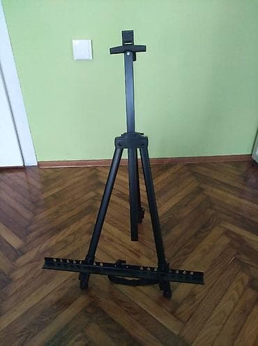 boja za tekstil dm: NOV aluminijumski štafelaj u originalnom pakovanju. Namenjen je — 7