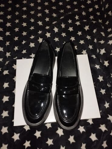 crna lakovana torbica: Oksfordice, 41 — 1