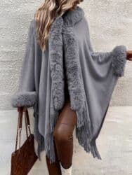 Sakoi: Pelerina Cena:3600din Vel:S,M,L,XL,XXL Poručuje se isporuka za desetak — 1