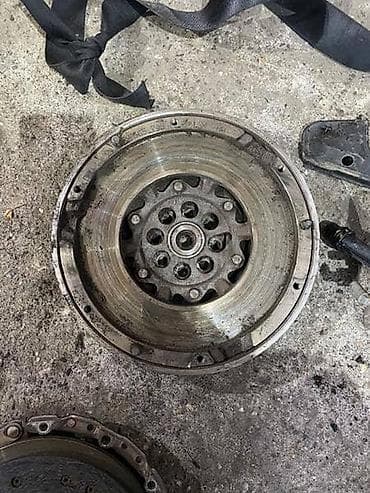slike auta: ZAMAJAC I SET 2.0D 6BRZ ZA BMW 120, 118, 318 . OD 2005. DO 2008 — 3