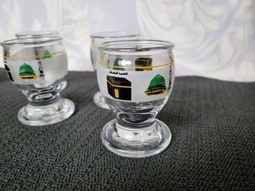 Casice nove za zestoko pice. Komada 6 u ceni,jako tkz.zamzam staklo — 8