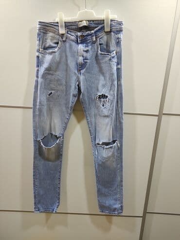 haljine c a: Zara man farmerke. Poluobim struka 41/44, dubina napred 25, duzina — 1