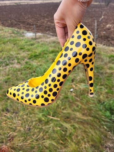 sampon za brzi rast kose kod dece: Pumps, 40 — 1