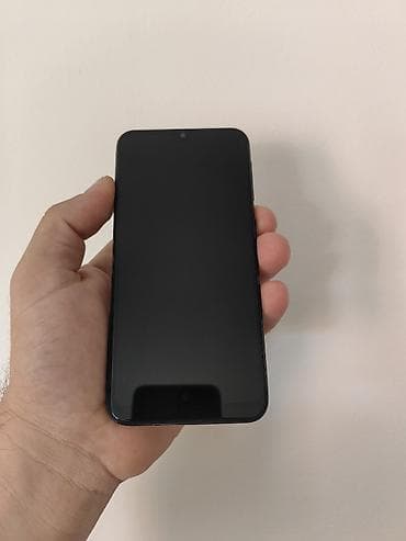 philips 223v: Samsung A20e dual sim, otključan za sve mreže. Ima 3/32 gb memorije — 1