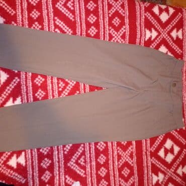 stradivarius kozne pantalone: Pantalone, M (EU 50), Lc Waikiki, Klasične, bоја - Maslinasto zelena — 1