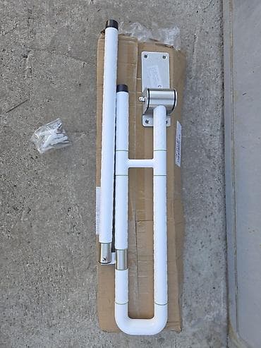 Donji delovi trenerke: Preklopna zidna sigurnosna drška sa nogom za oslonac – model BY088 - — 3