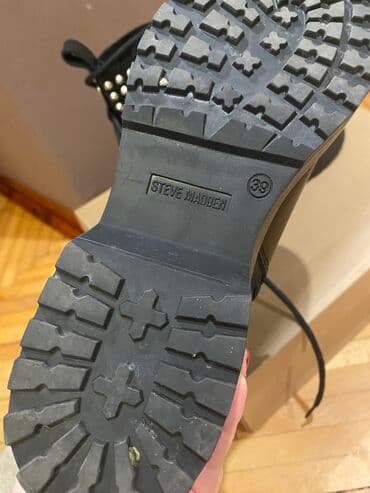 new balance patike crne: Gležnjače, Steve Madden, 39 — 5