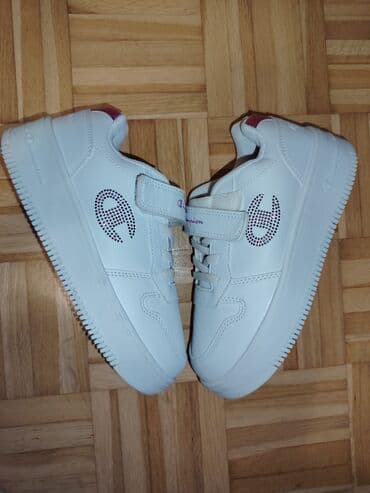 aksa auto na daljinski: Champion, Veličina - 33 — 2