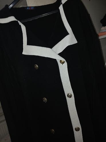 svecane haljine ruma: Duga crna pletena haljina/kardigan sa kontrastnim belim ivicama i — 2