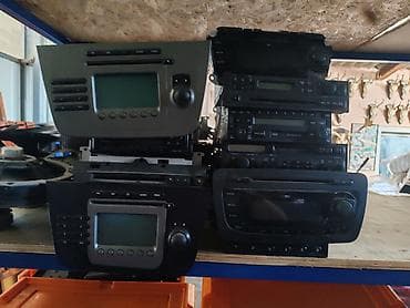 sony playstation 5 konzola: Auto radio uređaji – različiti modeli i brendovi - Više tipova — 1