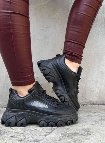 velike patike: Vel. 36, 37, 38, 39, 40 2300 din — 3