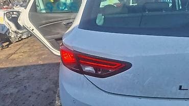 stop svetlo passat b6: Seat — 3