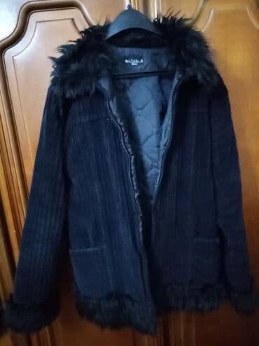 Women's Clothing: Zenska jakna vrlo lepa 1000din — 1