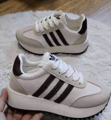 daihman obuca za zene: Adidas, color - Multicolored — 3