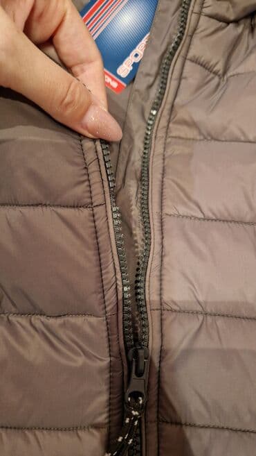 monton jakne: M, Jednobojni, Sa postavom — 6