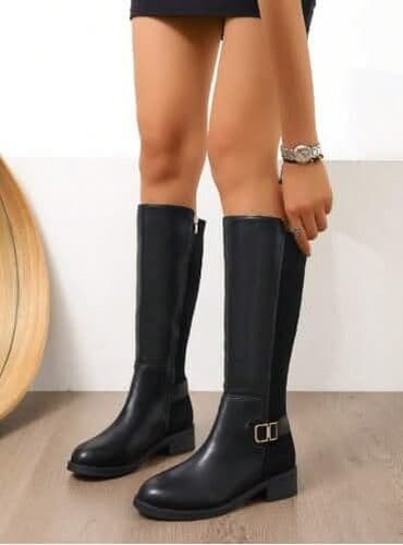 High boots, 42 — 8