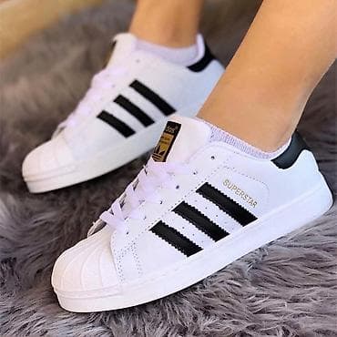 Superstar od 36 do 41 a samo 3400 din na lalafo.rs Superstar od 36 do 41 a samo 3400 din
