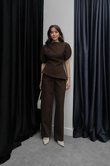 konture lica: 2800💋
Li — 3