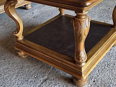 stilske komode: Klasičan drveni klub-sto sa staklenom pločom - Kvadratni klub-sto u — 5