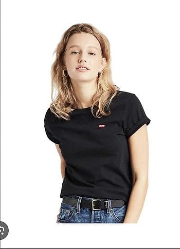 Levis majica XL, samo oprana, bez ikakvih ostecenja na lalafo.rs Levis majica XL, samo oprana, bez ikakvih ostecenja
