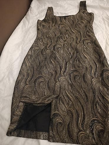 sorc sa postavom: Elegantna haljina Balasević – veličina 40 - Kroj: uska silueta do — 3