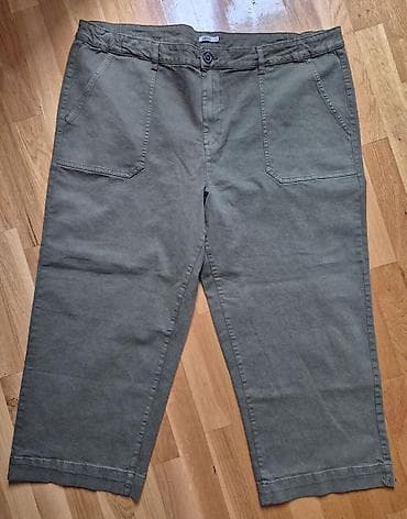 Kućna odeća: Ženske capri pantalone – maslinasto zelene 54 / XXL Boja - maslinasto — 1