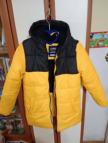 odela za decake: Dečija zimska jakna LC Waikiki - Veličina: 9–10 godina / 134–140 cm — 1