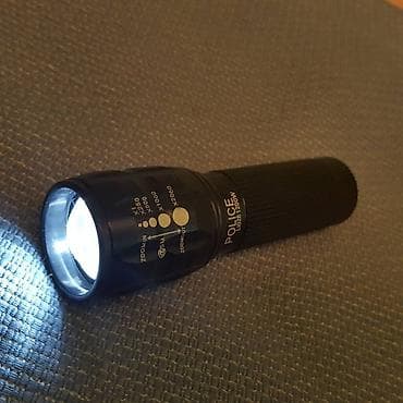 Baterijska Lampa Police Aluminijska Nova. VrLo Jaka i Daleko Baca