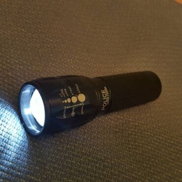 stari radio aparati ei nis: Baterijska Lampa Police Aluminijska Nova. VrLo Jaka i Daleko Baca — 1