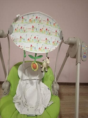 polovni klik klak lezajevi: Chicco električna ljuljaška za bebe sa tendom i igračkama - Udobno — 7