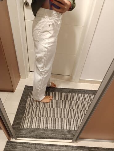 pantalone od vestacke koze: Bele farmerke Waikiki. Farmerke su nove, nisu nosene, samo je skinuta — 5
