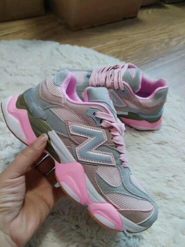 nike react zenske patike: 37/39 — 5