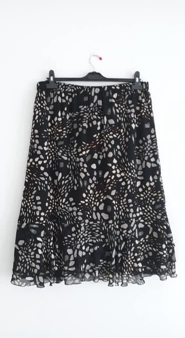 ovs suknje: Suknja jock 44-46 Nova cena 800 viskoza proziran materijal ima postavu — 2