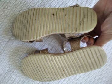 pantalone za svaki dan: Sandale, H&M, Veličina - 31 — 7