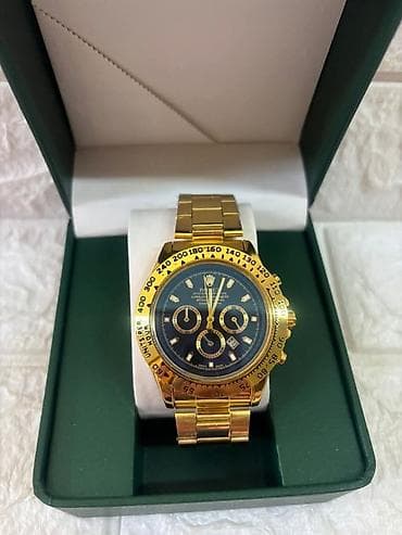 prada muska torbica: Satovi 
Cena:2600din (Bez kutije)
Cena:3100din (Sa kutijom)
acc — 5