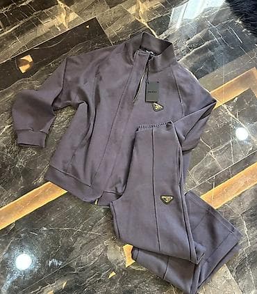 Muška odeća: S m l xl xxl
5300 rsd — 2