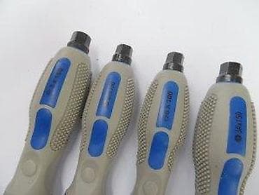 radapciger cena: Set odvijača – 4 dela - Tipovi: ravni i krstasti (Phillips) nastavci — 9