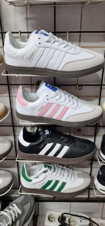 Women's Sneakers and athletic shoes: Patike sportskog dizajna, idealne za svakodnevno nošenje. Dostupne u — 2