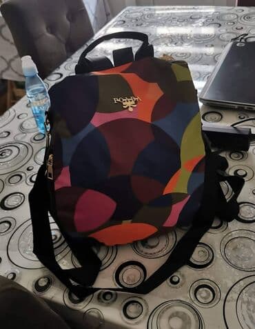 nike rančevi ženski: Ranac/torba-1900din Zenska torba sa skrivenim rajfeslusom cini je i — 5